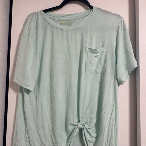 Zella Mint Short Sleeve Tee with Pocket and Tie - Picture 1 of 2